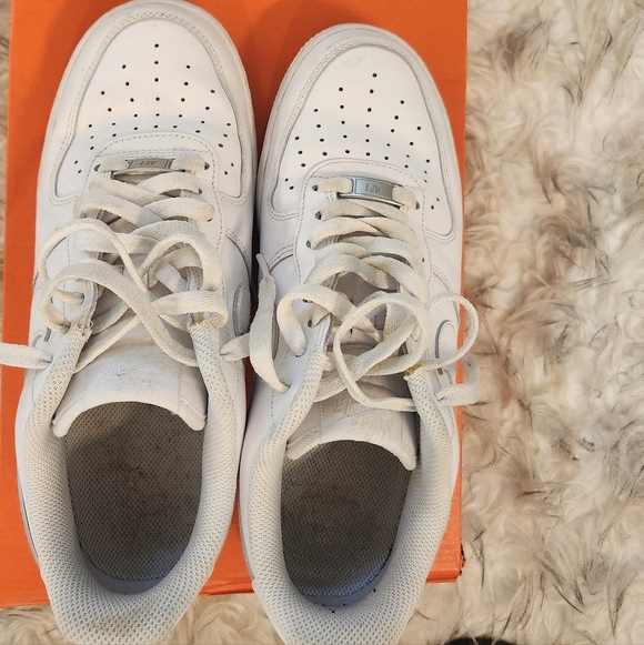 Nike Air Force 1 low-top sneakers Classic White - Picture 4 of 5